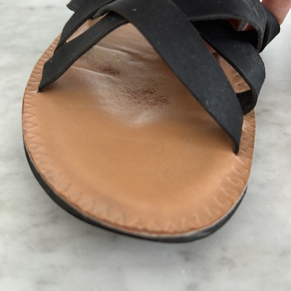 Volcom black strappy tan sandals size 9 - Picture 6 of 6